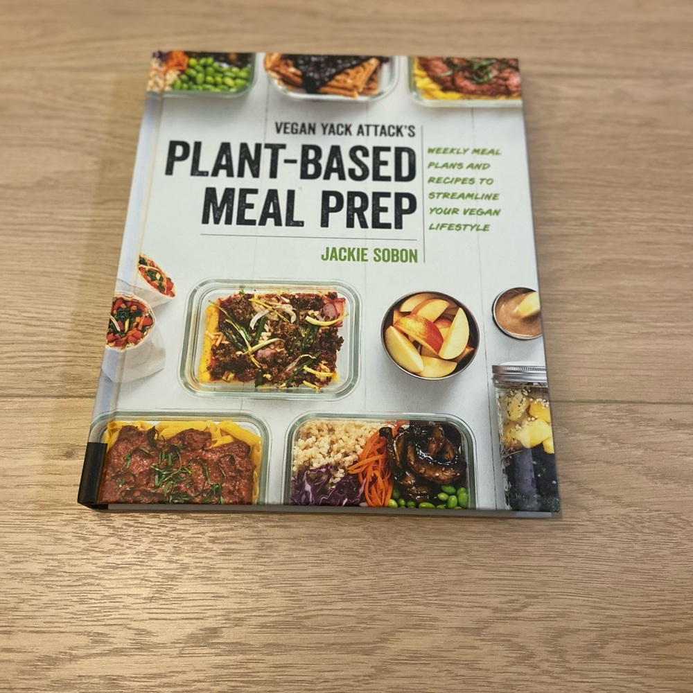 Vegan Yack attack meal prep cook book 🙌